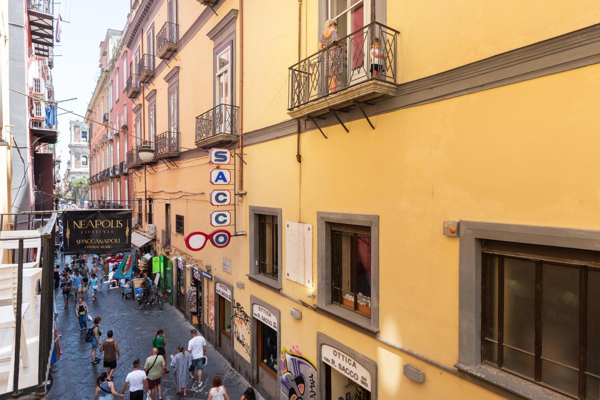 Neapolis Lifestyle Panzió Kültér fotó